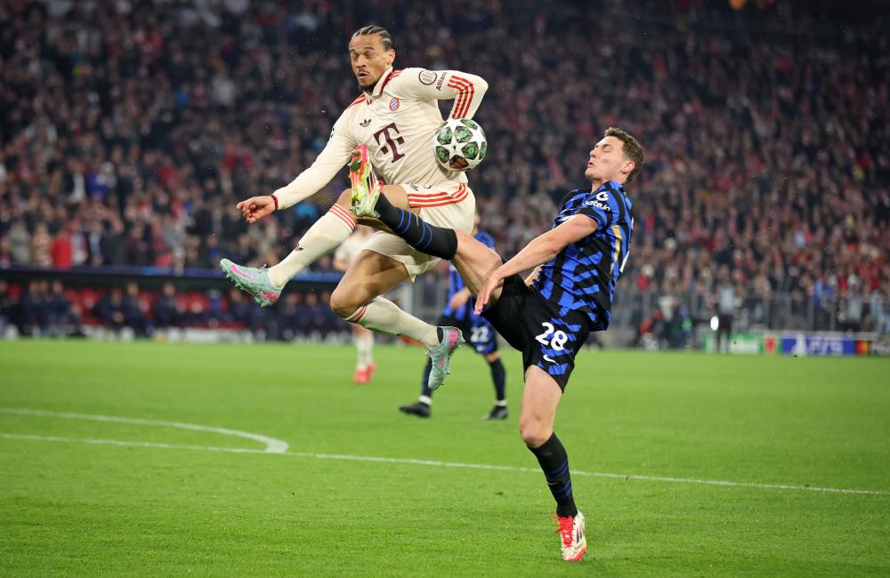 杨明洋在首 杨明洋在首